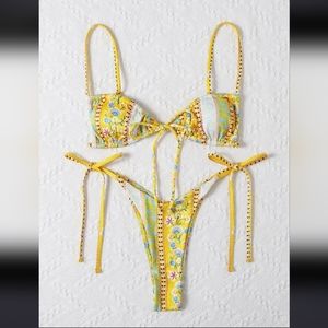 NWOT, Yellow Boho Bikini, Paisley Floral, Size Small (or medium)